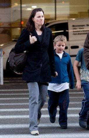 Judah Miro Tapert with his mother Lucy Lawless.